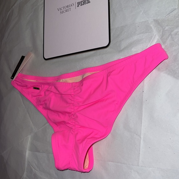 (L) VICTORIA'S SECRET Swim Bottom Ruched Back - Picture 8 of 10
